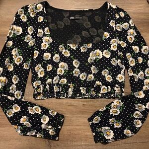 Zara Black Daisy Print Women's Blouse